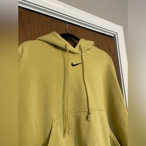 Nike Phoenix Fleece